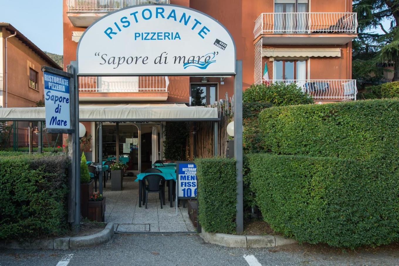 Appartamento Bellavista - Fronte Lago Di Varese Gavirate Εξωτερικό φωτογραφία